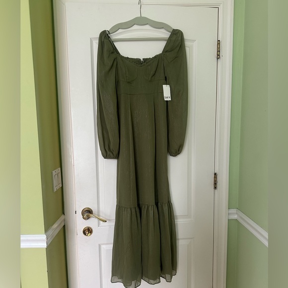 Women’s Side Slit Ruffle Trim Dress 👗 - Picture 3 of 11